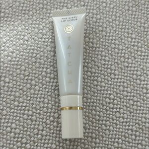 Tatcha Kissu Lip Scrub